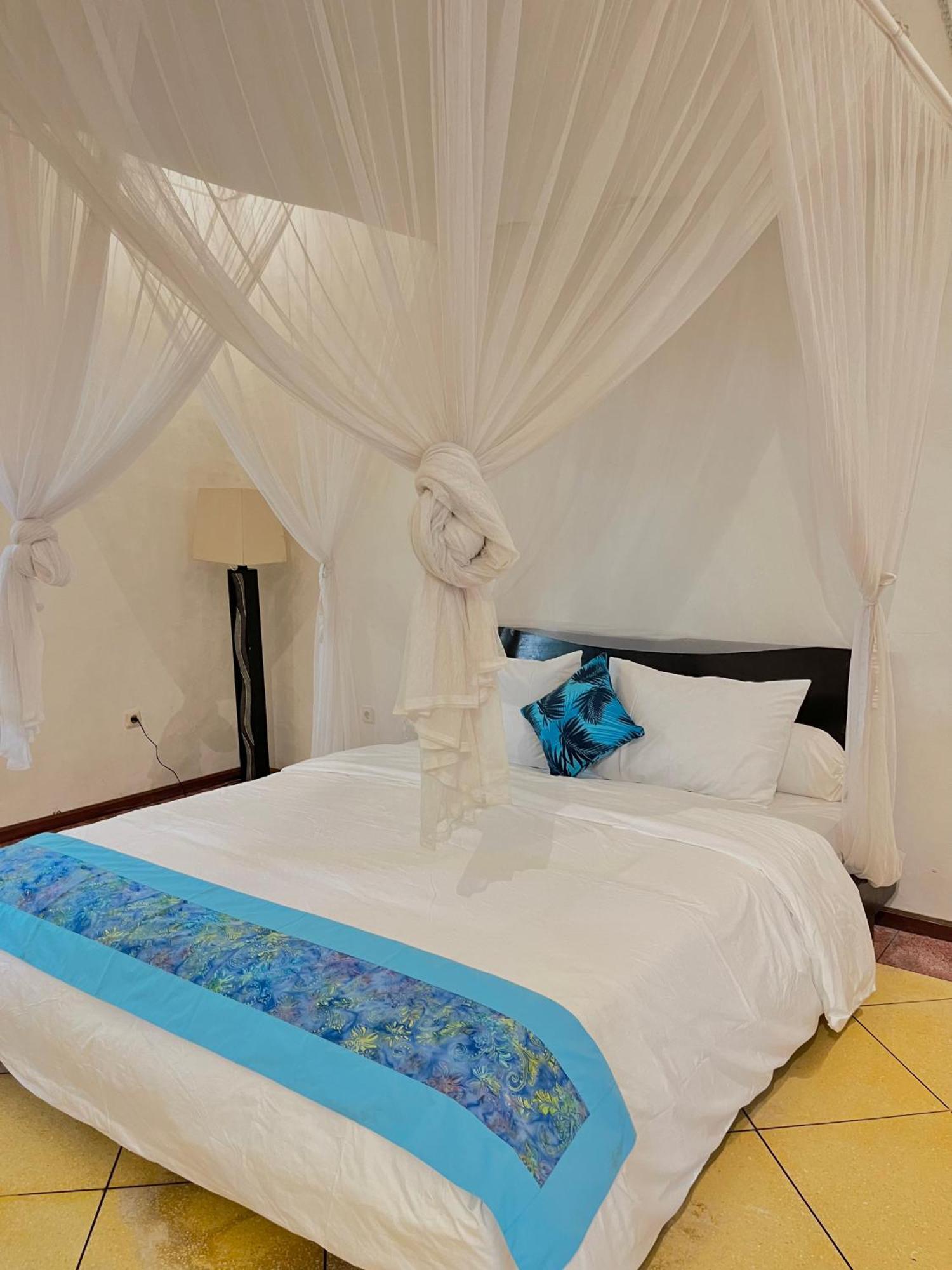 Sabi Seminyak (Bali)