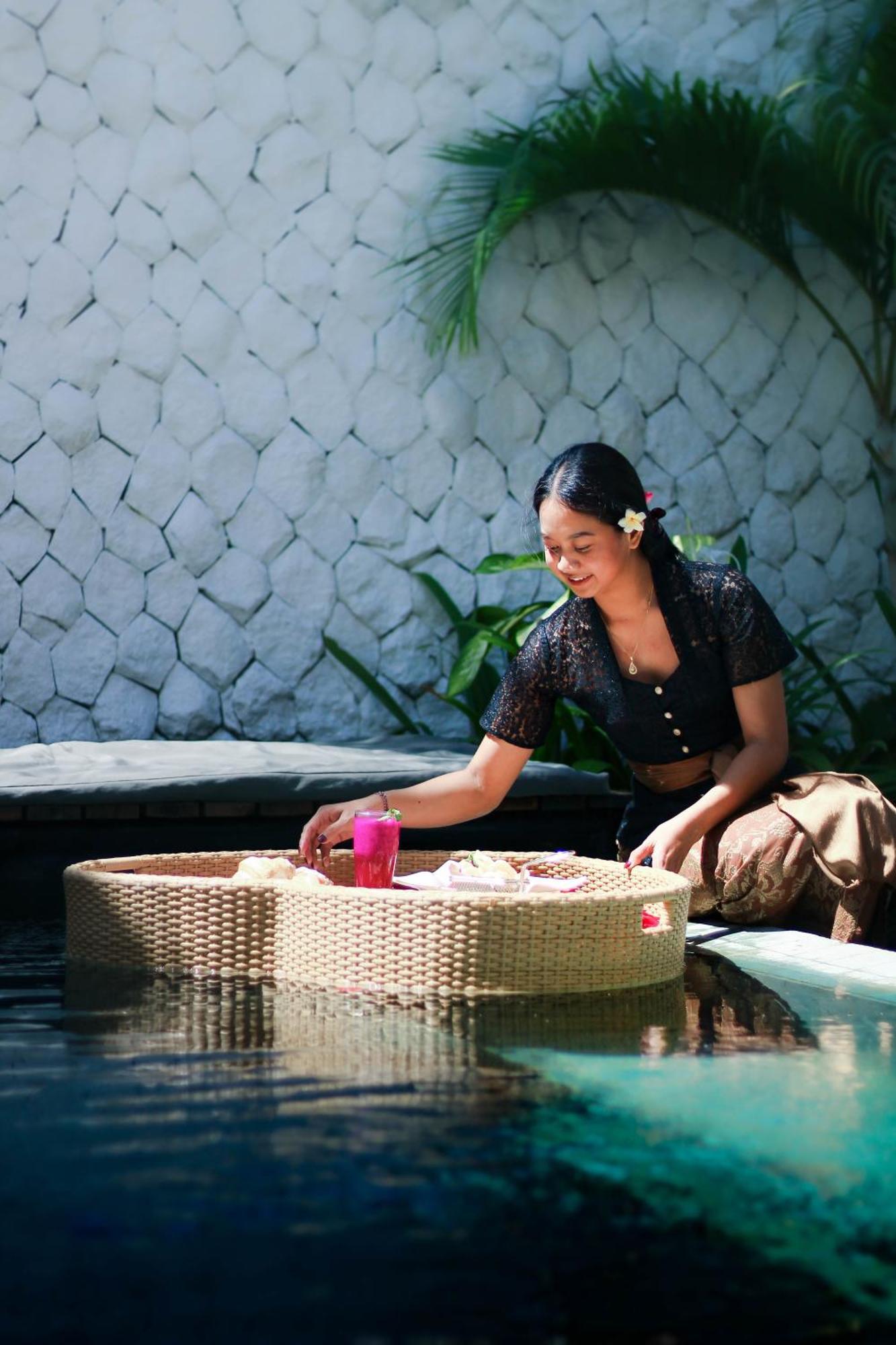 Calm * Seminyak (Bali)