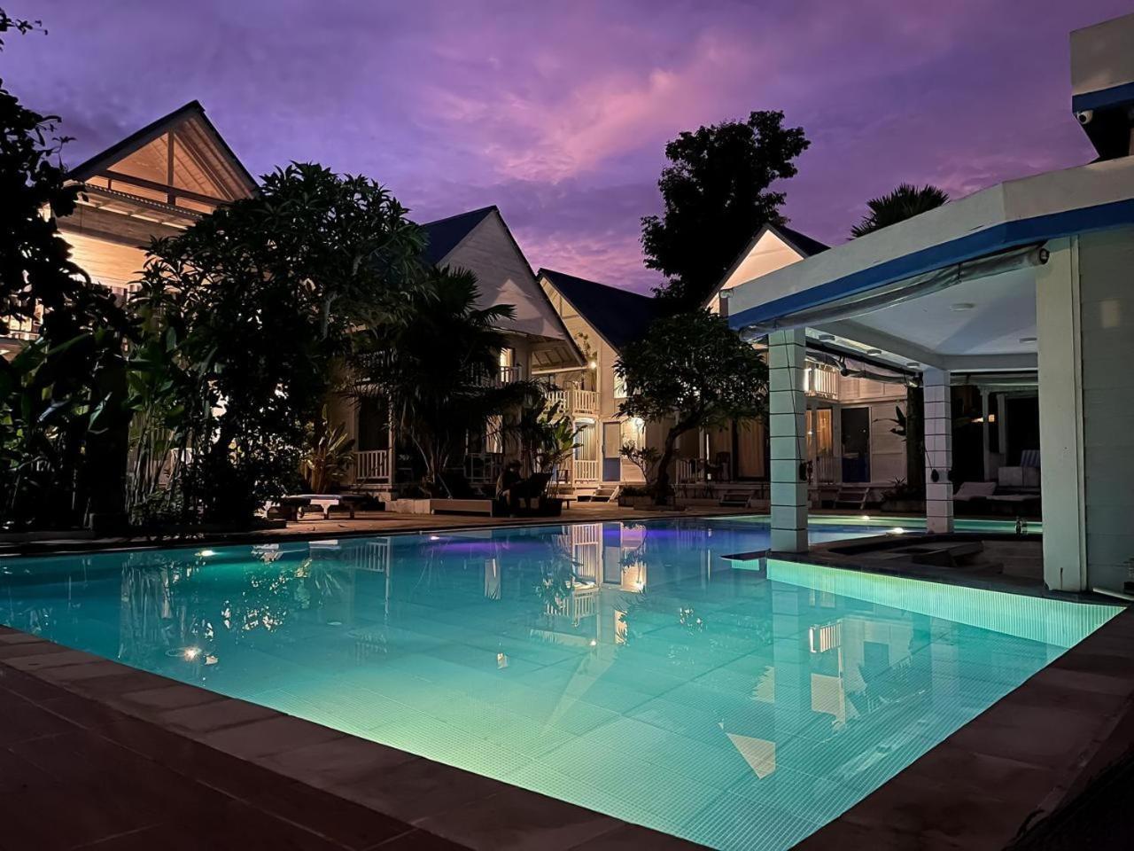 Kenzo Hut3 Mesari Seminyak