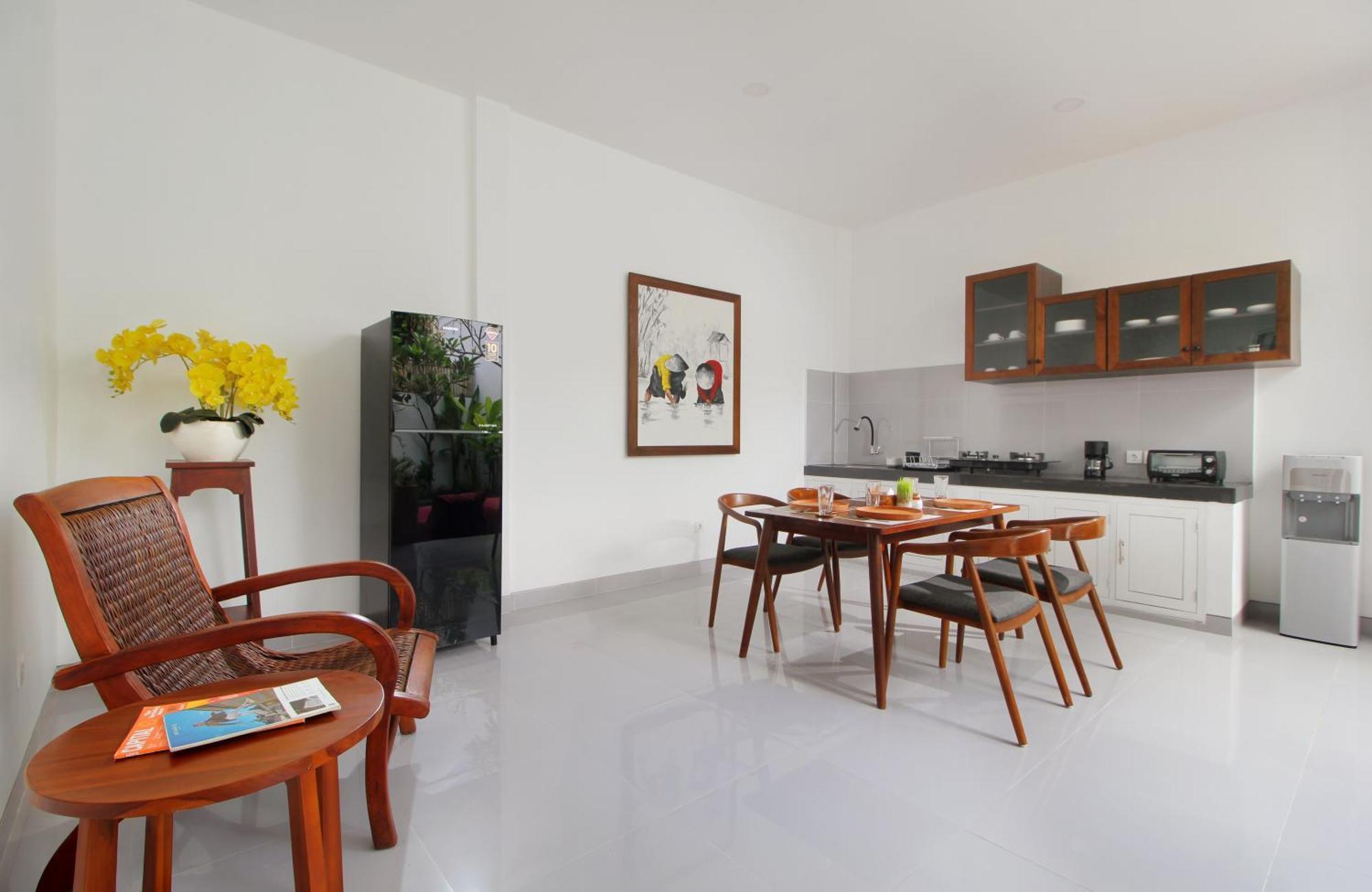 Bougainvillea By Parigata Seminyak