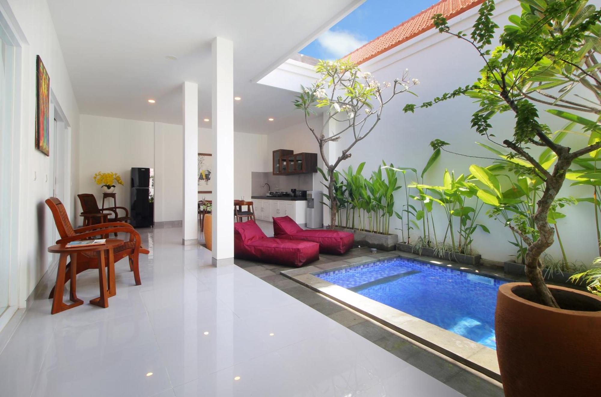 Bougainvillea By Parigata * Seminyak