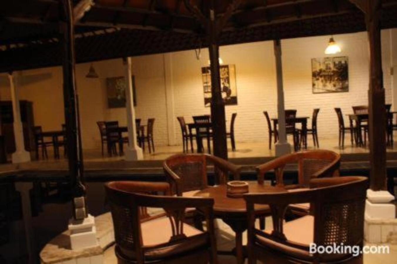 Sarinande Apartment Seminyak (Bali)
