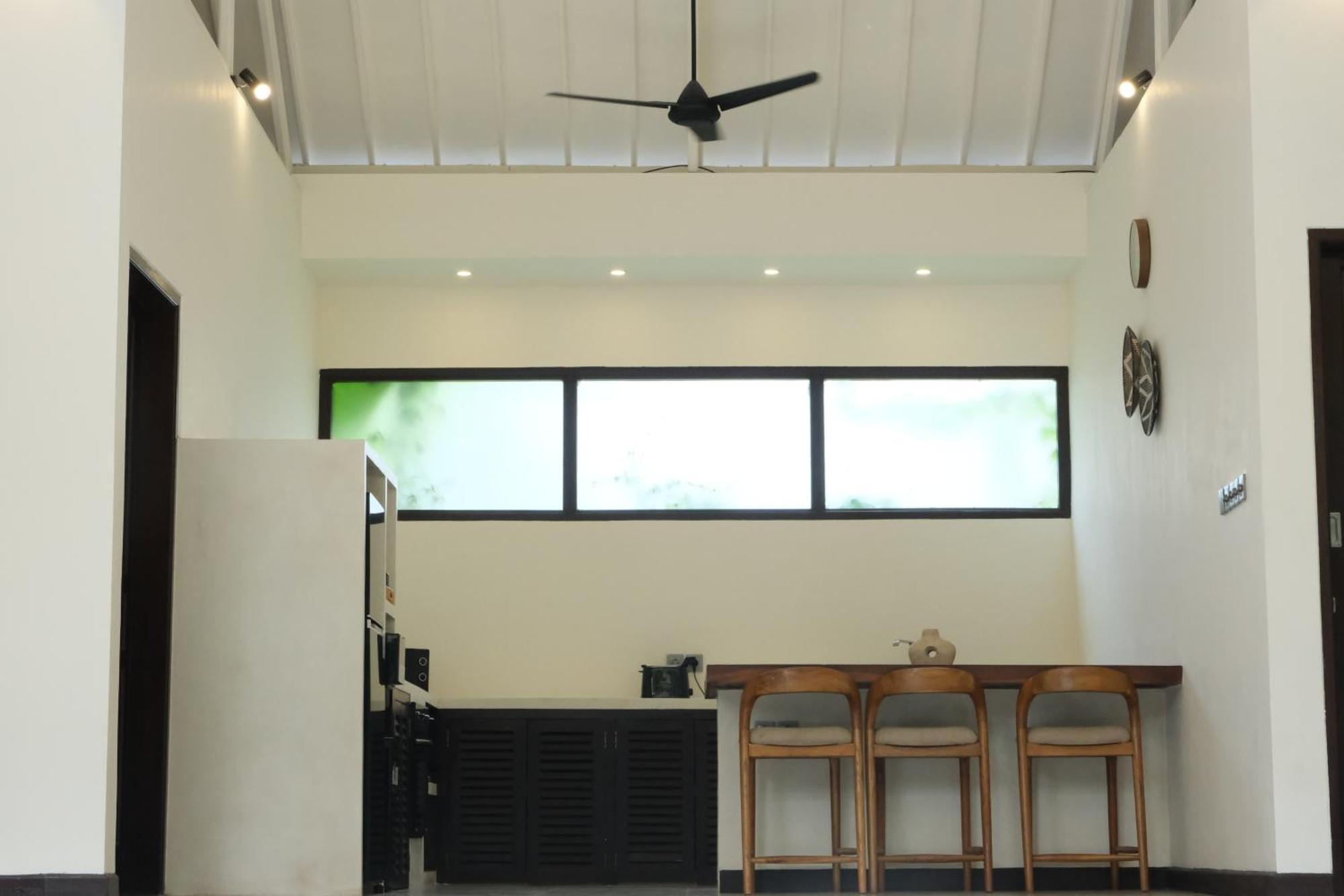 Uma Dharma Villa *