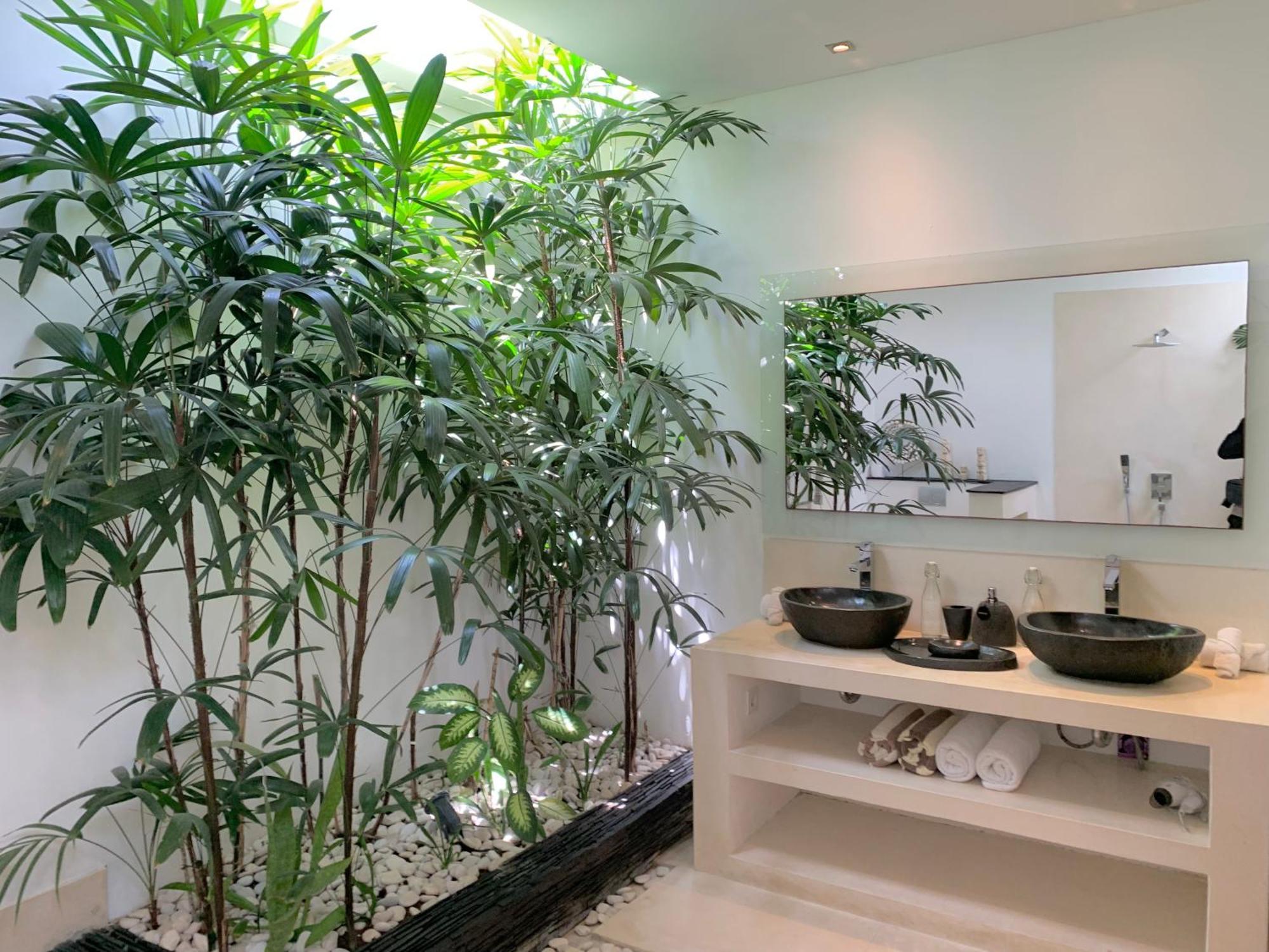 Charming 3 Bedroom In By Nami Bali *