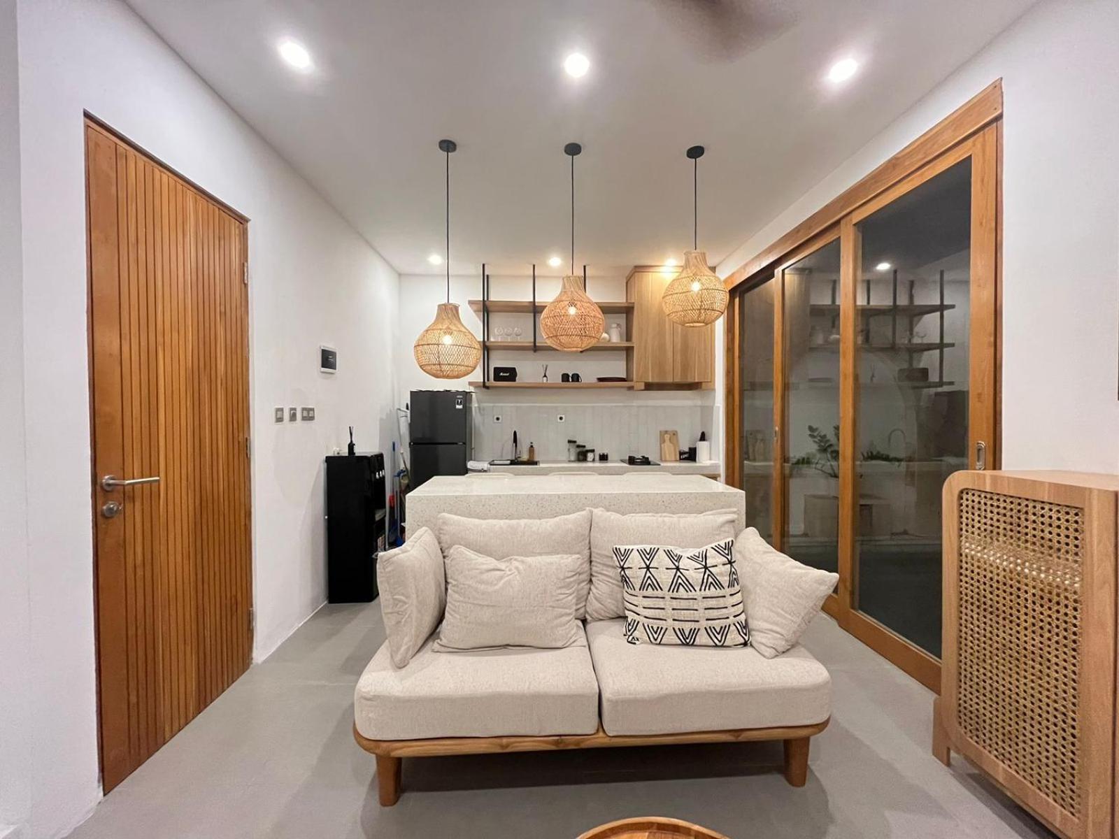 8 Here Villa