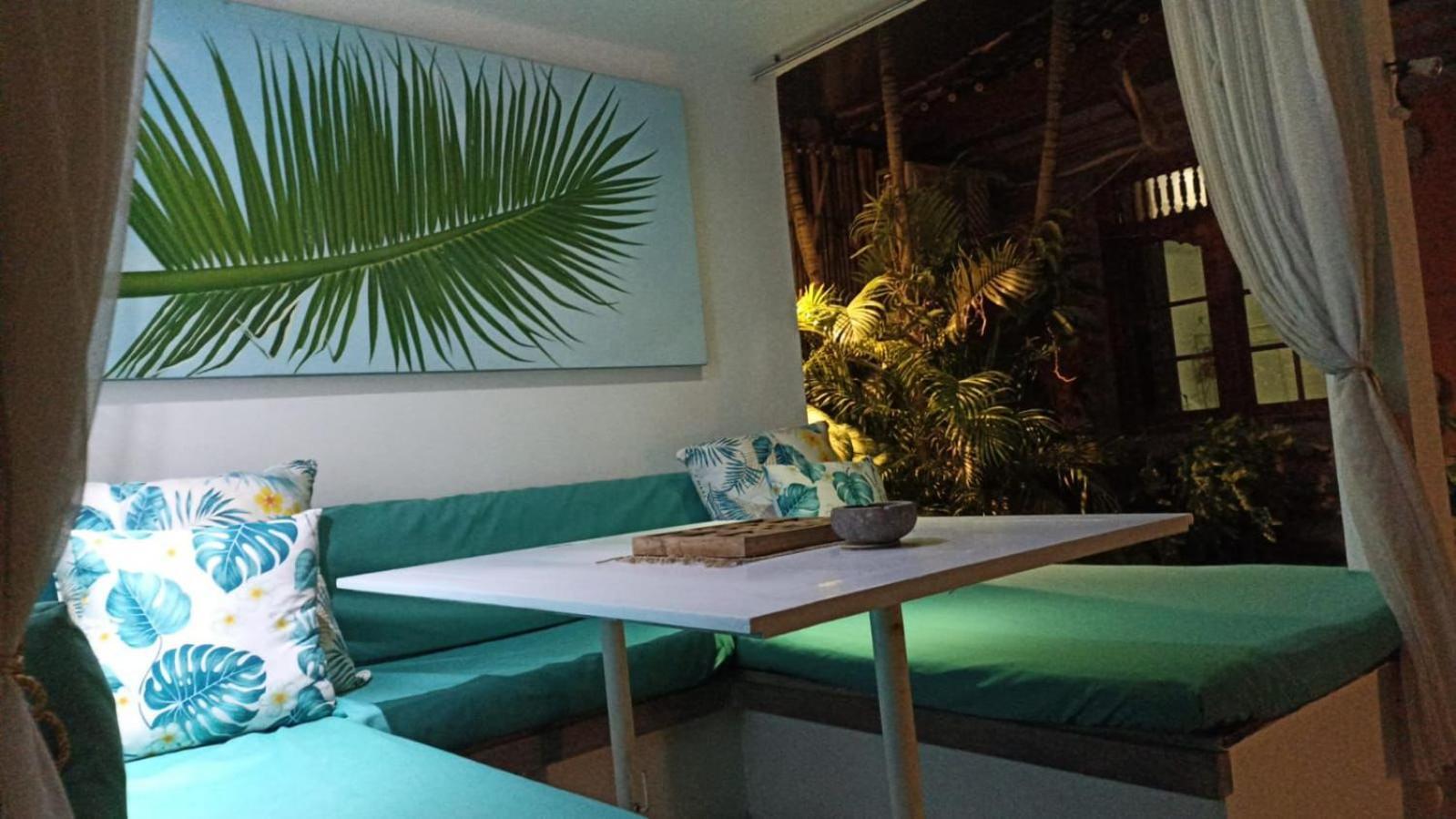 Chill Bali Seminyak (Bali)