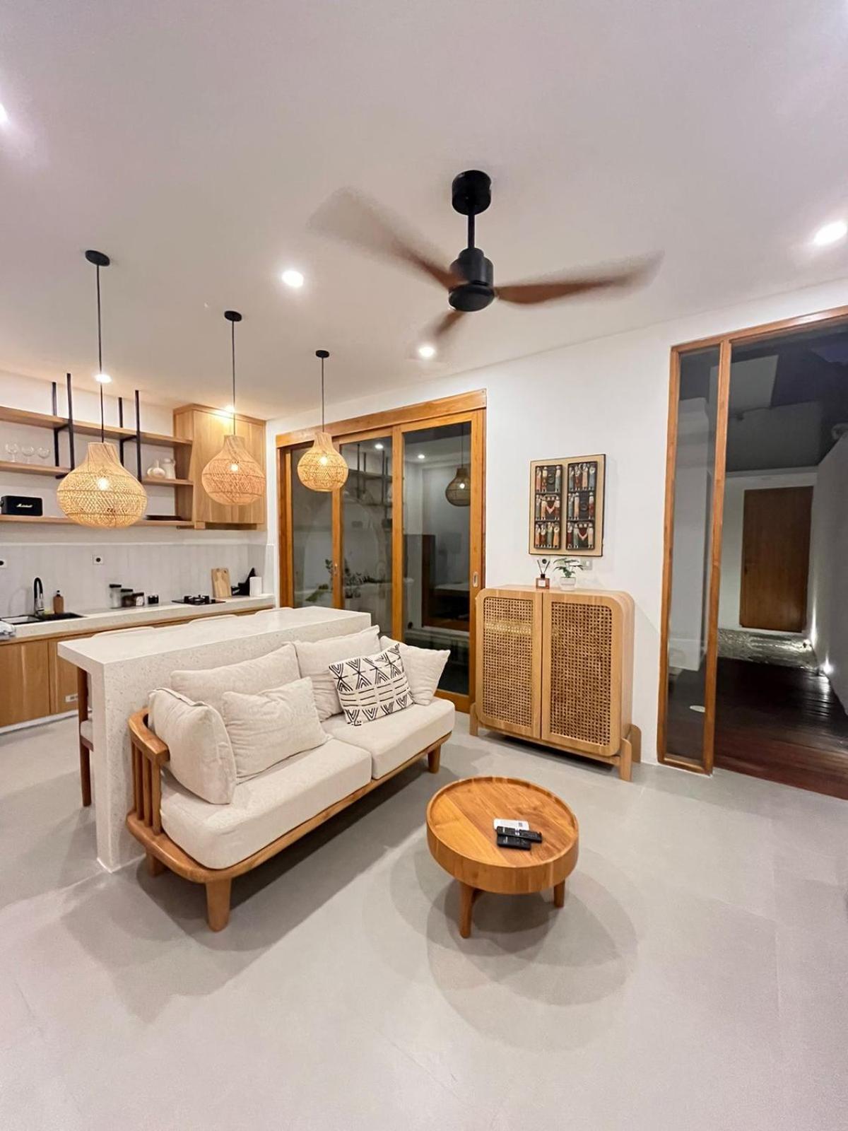 Villa 8 Here *