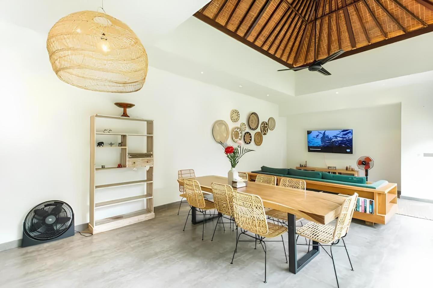 Villa Grandlux Bali 2 Bed Pool Big Garden *