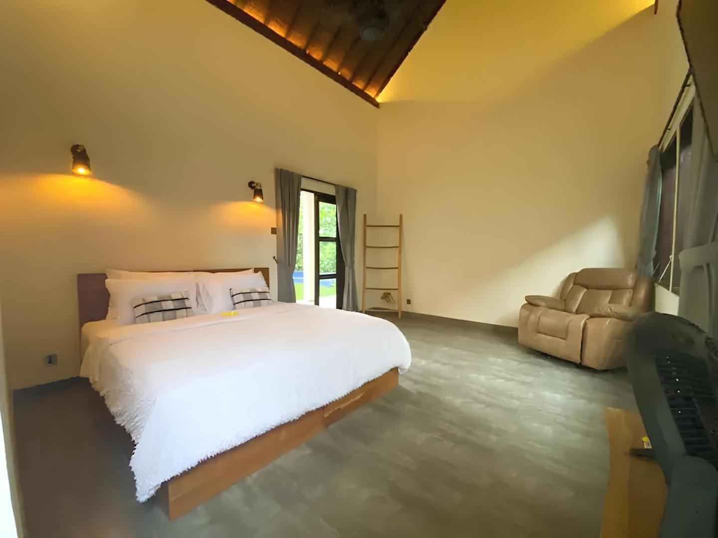 Grandlux Bali 2 Bed Pool Big Garden Villa