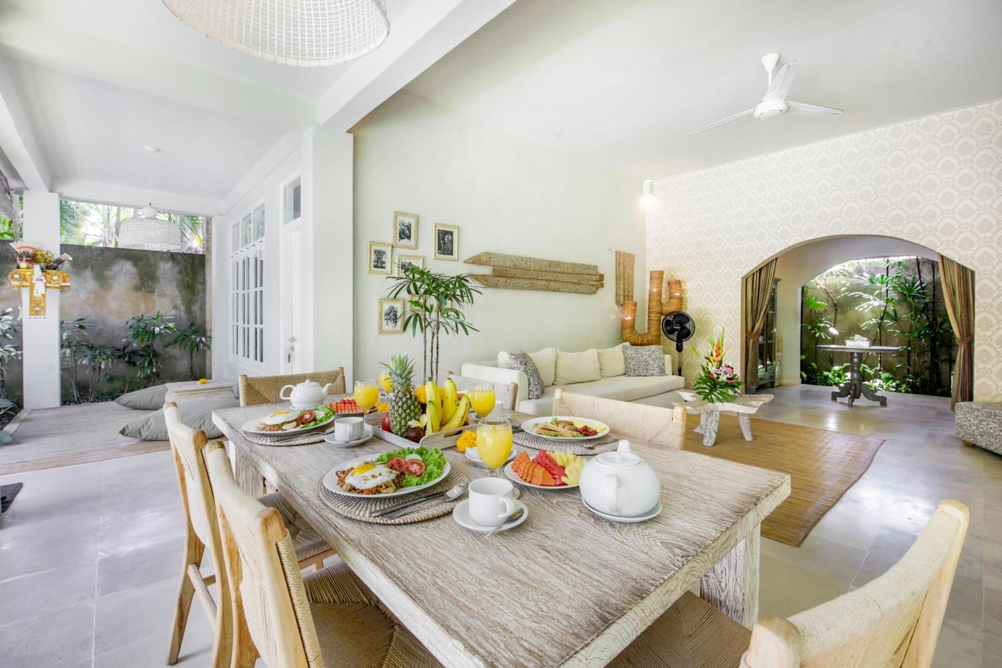 Lodek Deluxe Villa Seminyak (Bali)