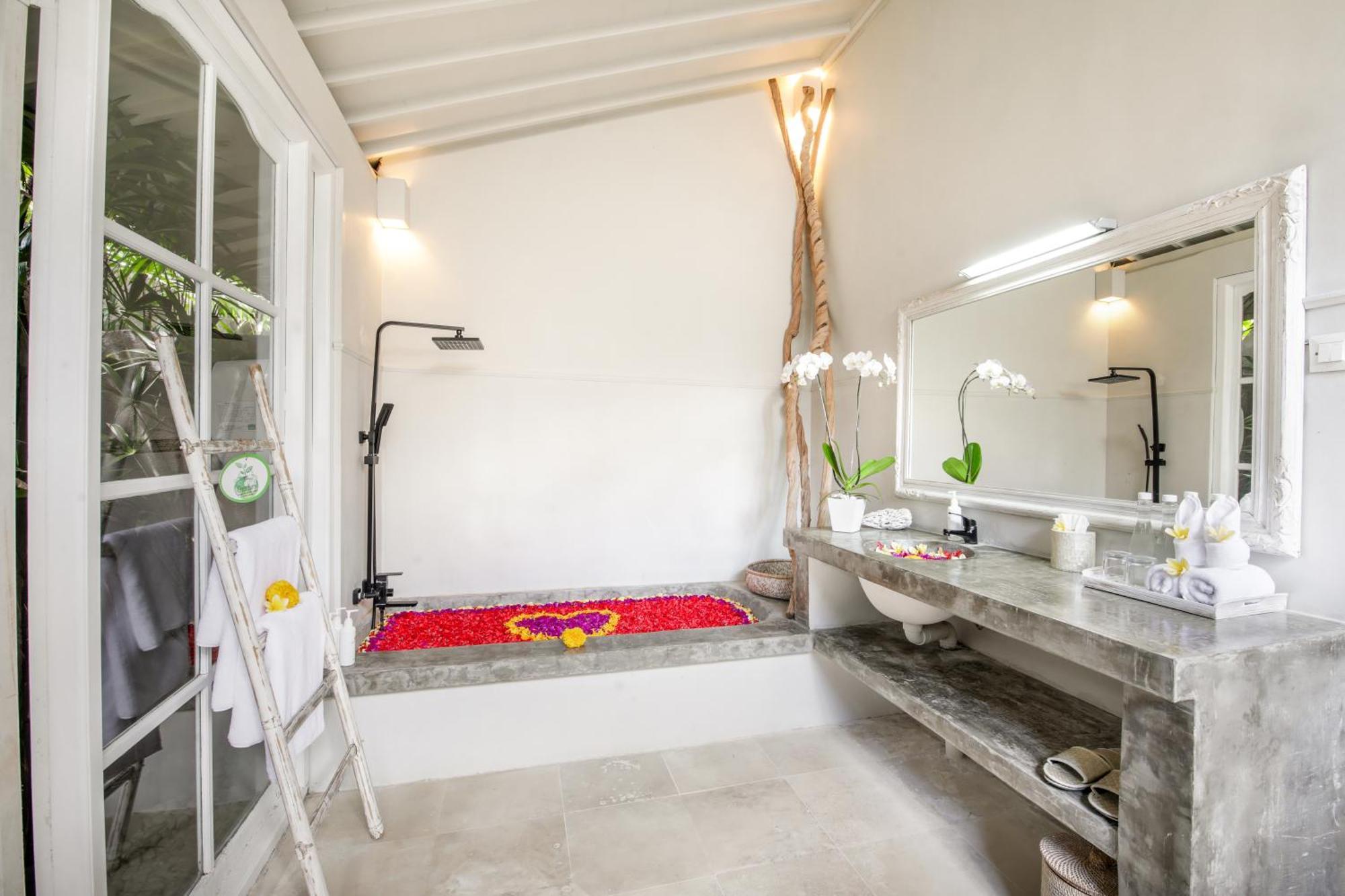 Lodek Deluxe Villa Seminyak (Bali)