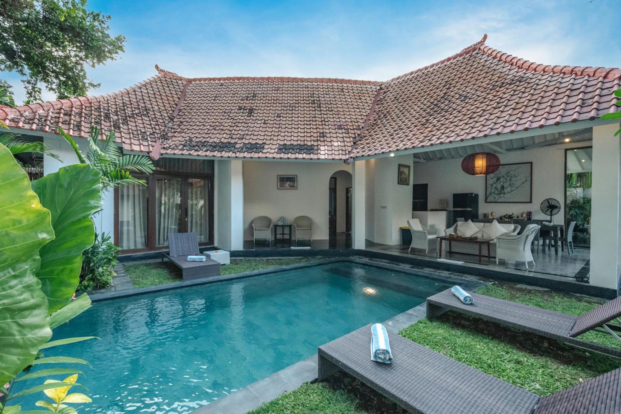 5 Bedroom In With Big Garden And Private Pool Villa *