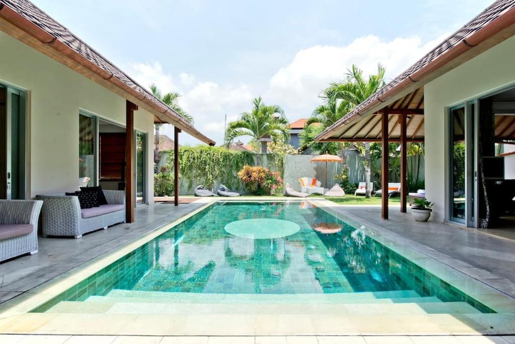 Serenity 4 Bedrooms Big Pool Bali *