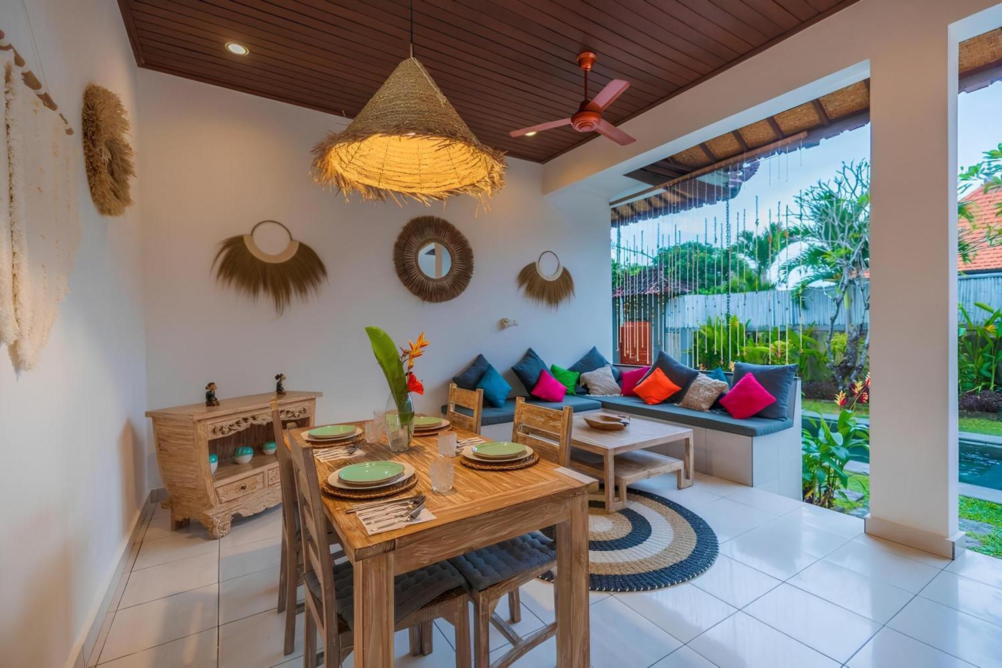 Taman Pangeran In Seminyak, 2br Large Pool, Prime Location !