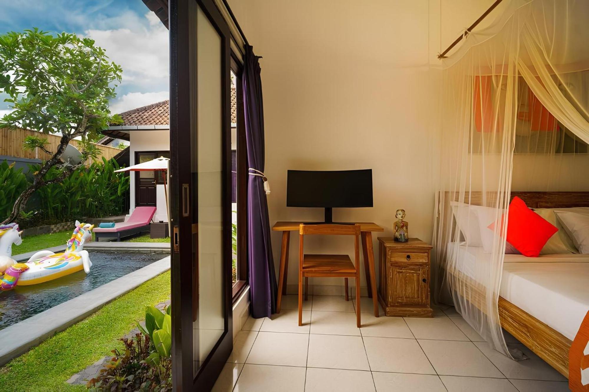 Villa Taman Pangeran In Seminyak, 2br Large Pool, Prime Location !