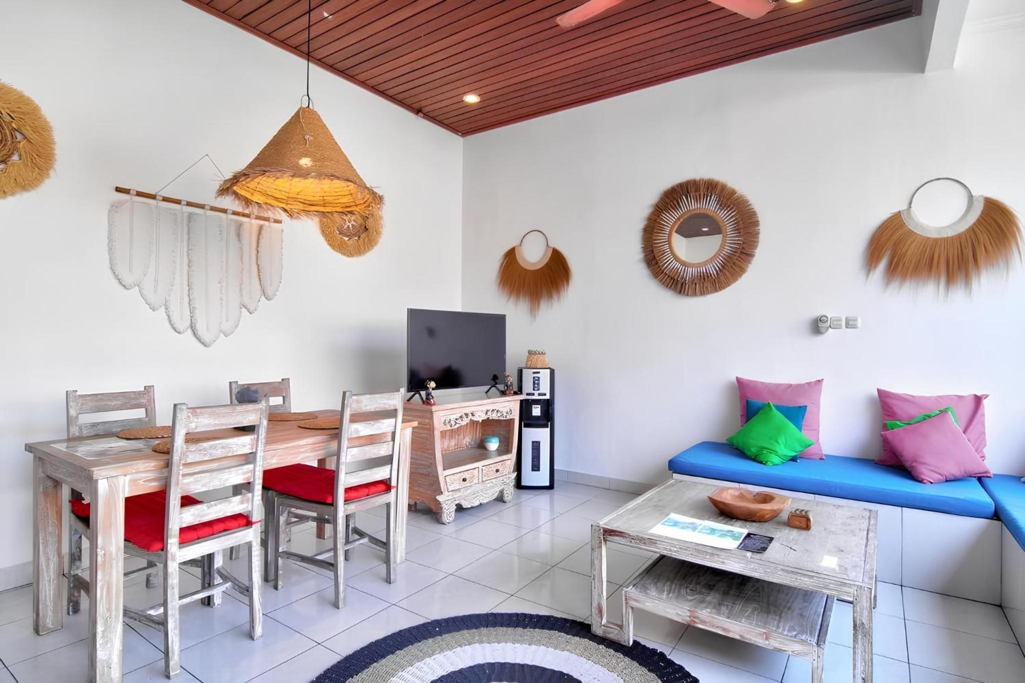 Taman Pangeran In Seminyak, 2br Large Pool, Prime Location ! Villa *