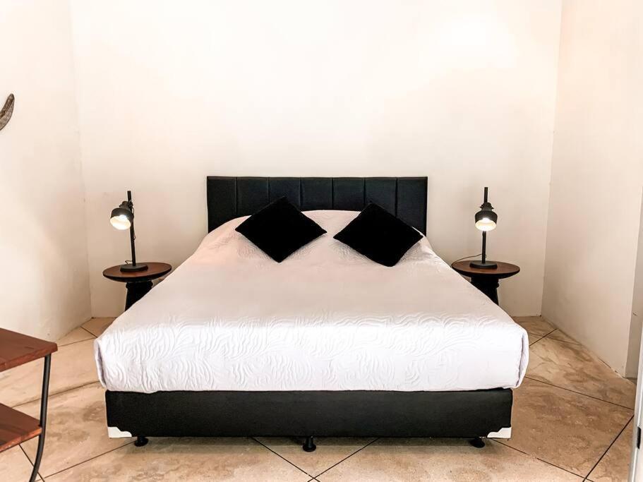 Villa Elegant 5 Bdr In The Heart Of Seminyak
