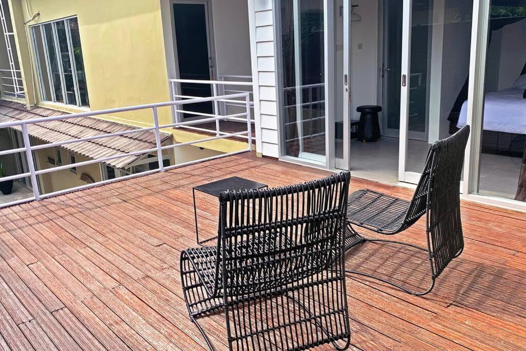 Elegant 5 Bdr In The Heart Of Villa