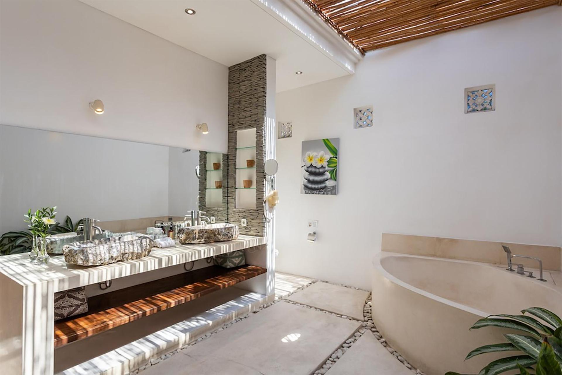 Villa Lotus By Optimum Bali