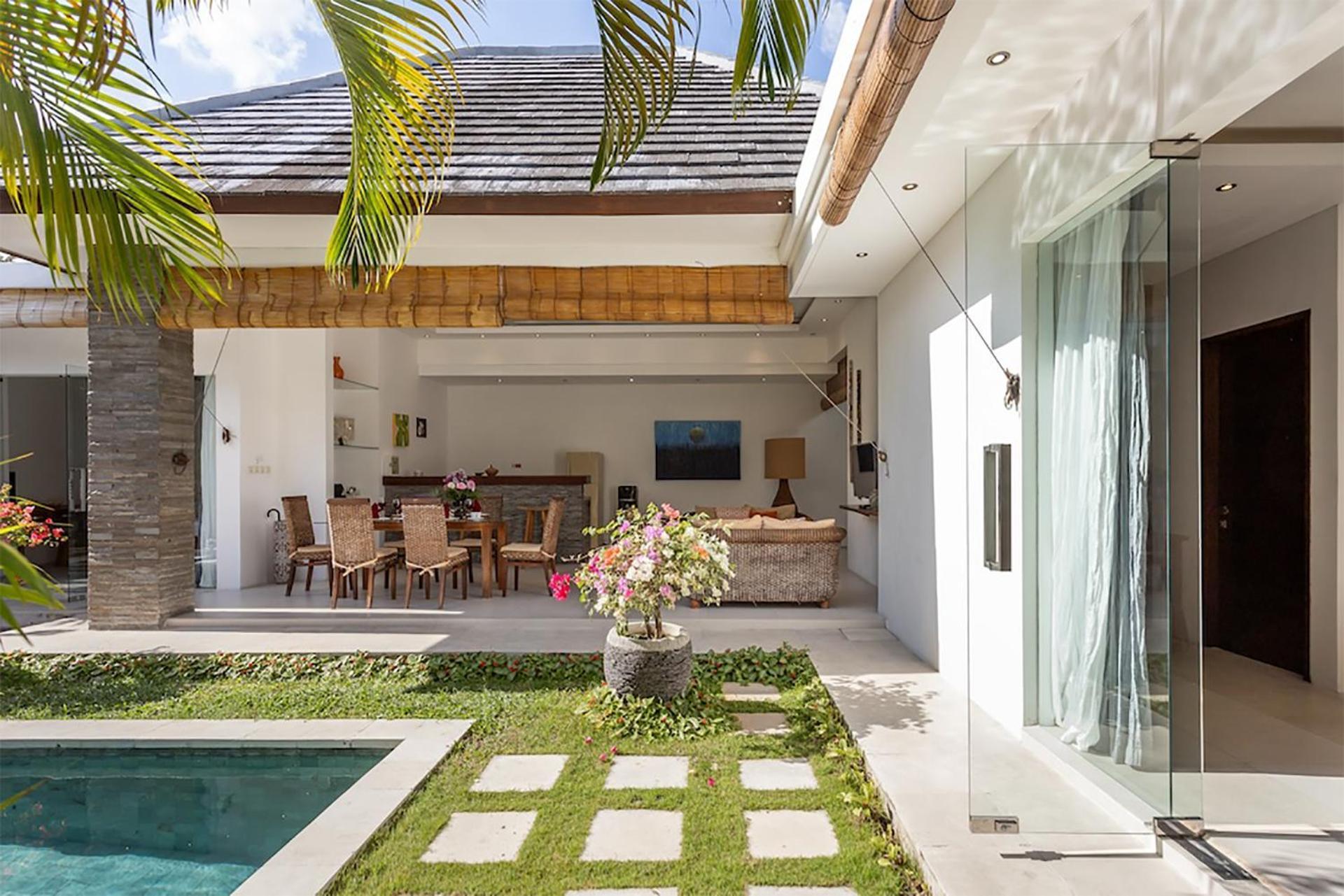 Villa Lotus By Optimum Bali Seminyak