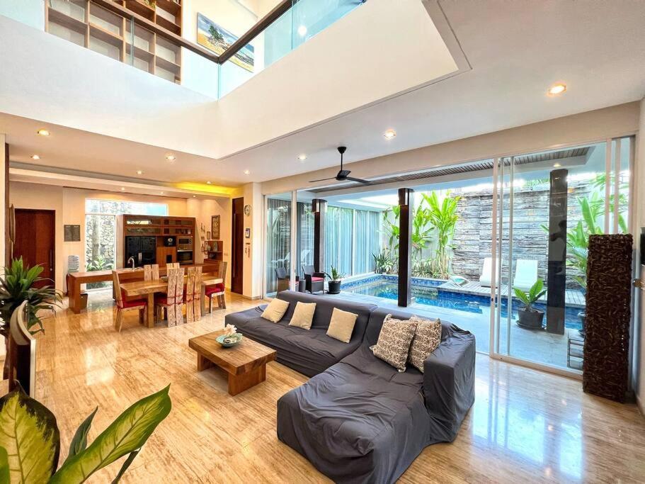 Jans 3br Kuta Family Bali