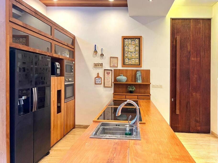 Jans 3br Kuta Family Bali *