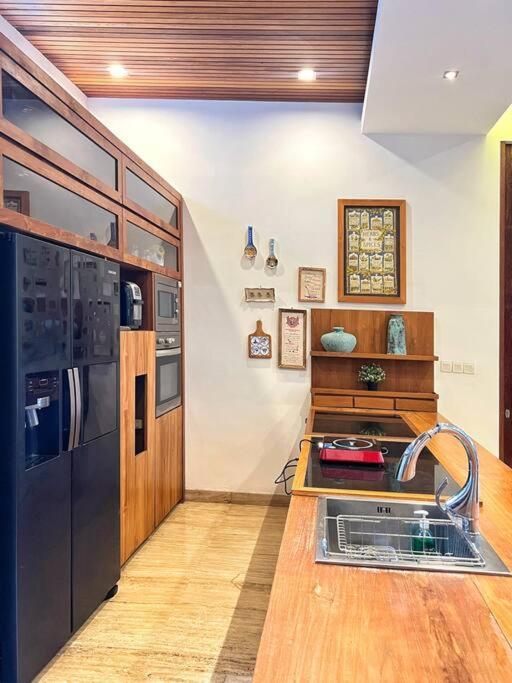 Jans 3br Kuta Family Bali Villa *