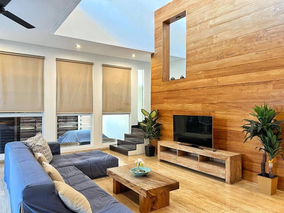 Jans 3br Kuta Family Bali Villa *