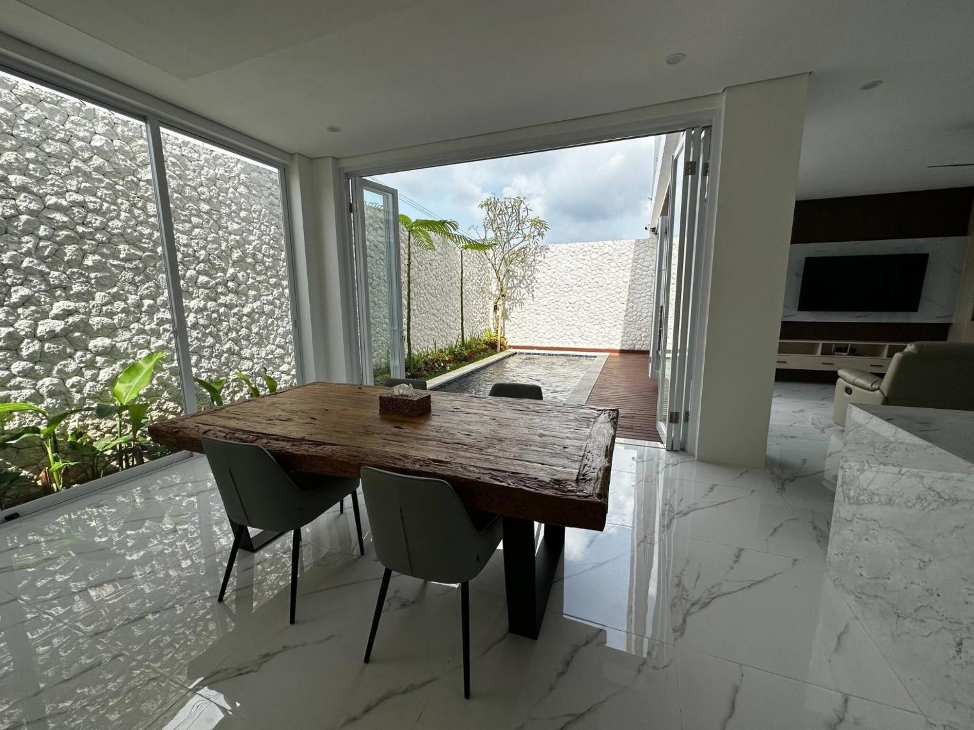 Newly Built Na Bali Seminyak (Bali)