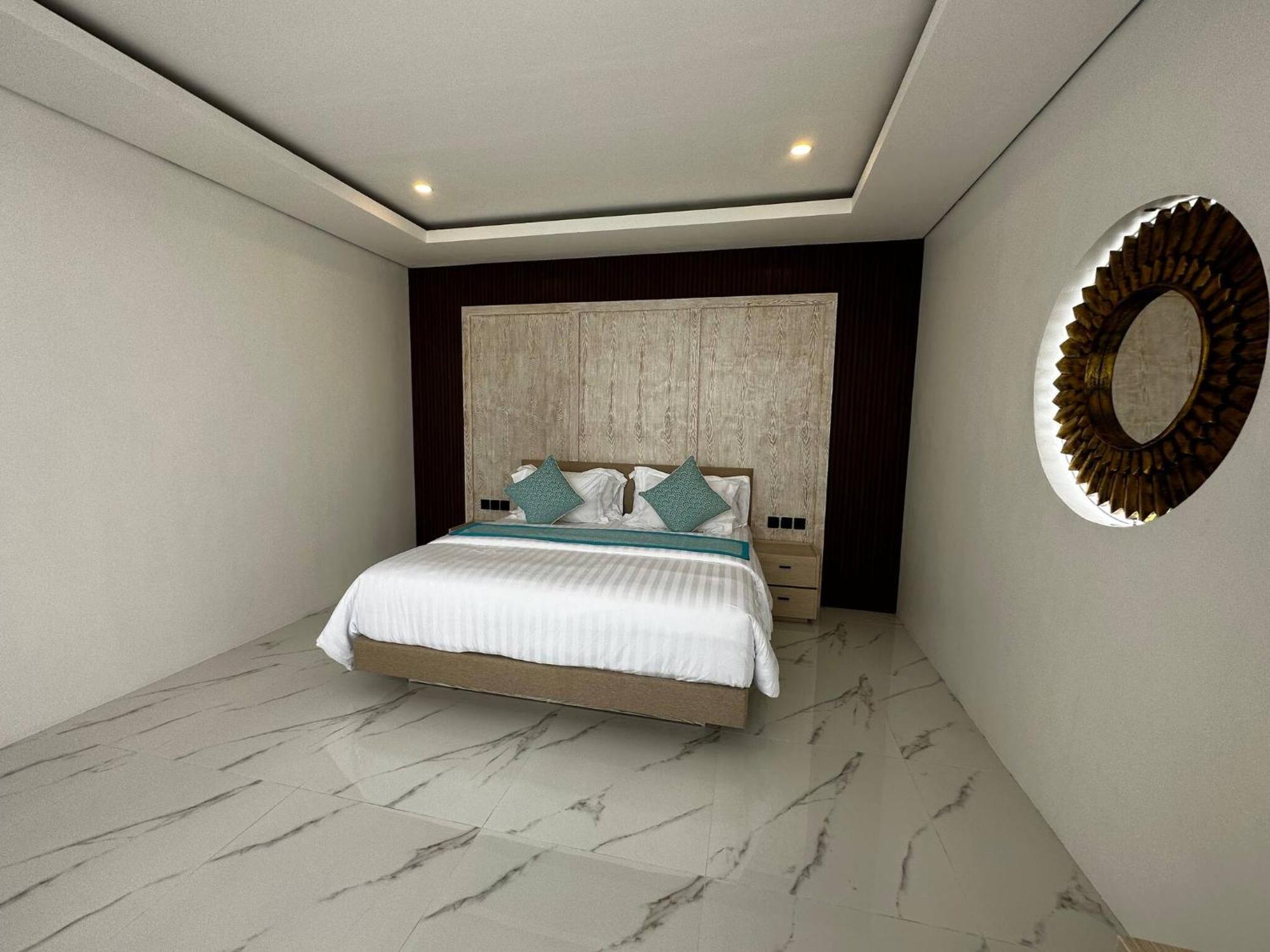 Newly Built Na Bali Villa Seminyak (Bali)