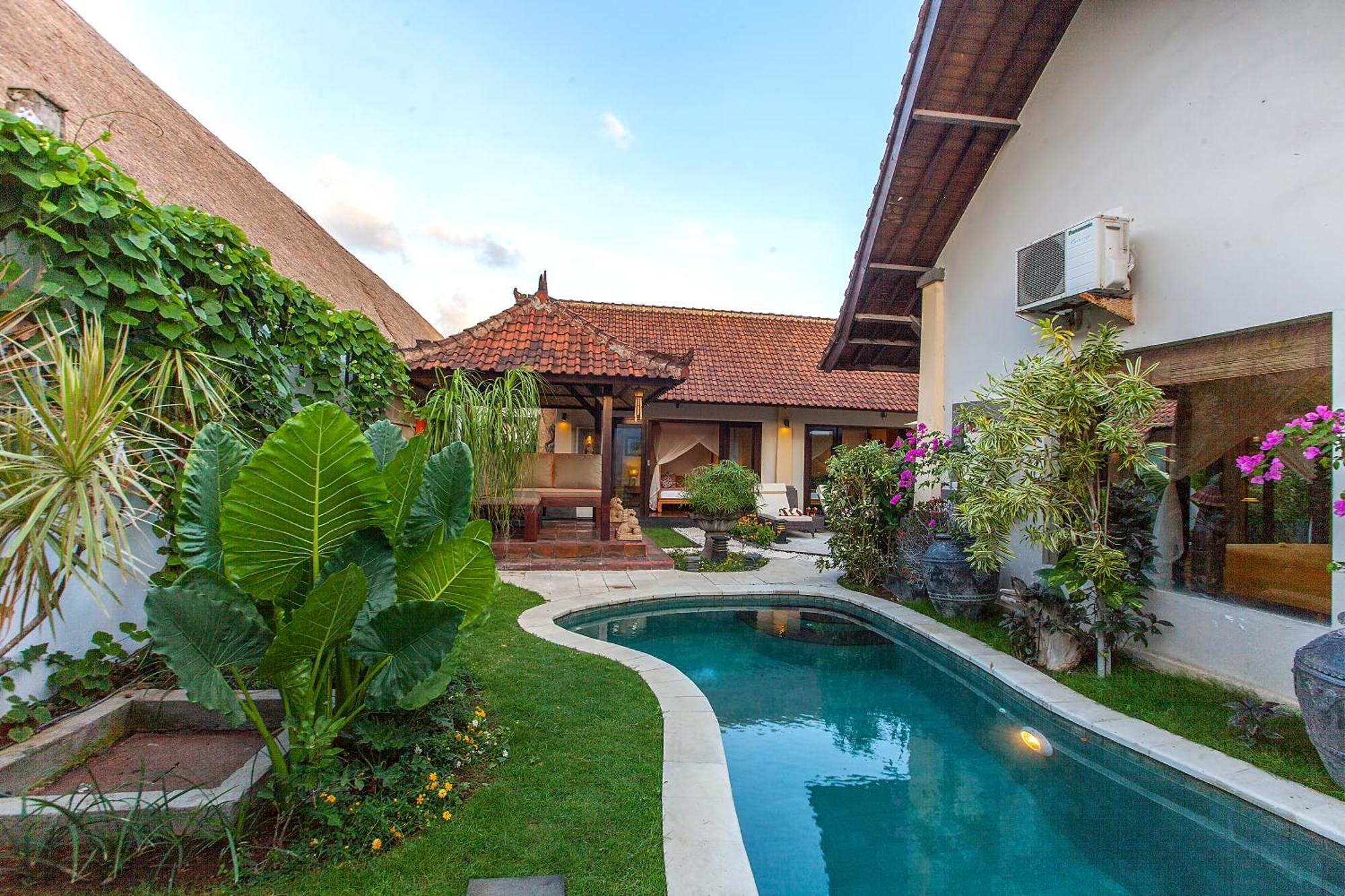 Intimate In Seminyak (Bali)