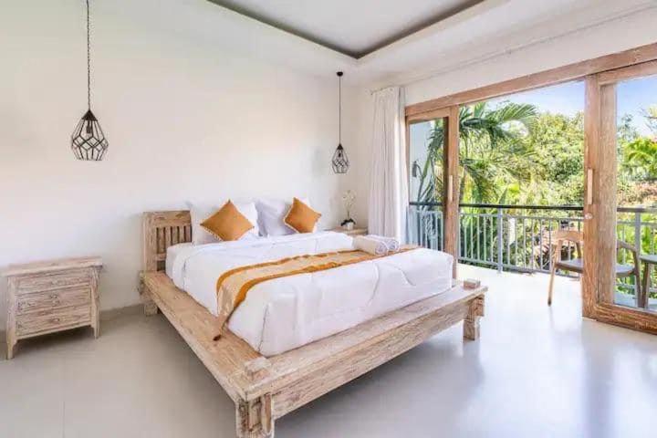 Villa New Indah 3br Private Pool Seminyak