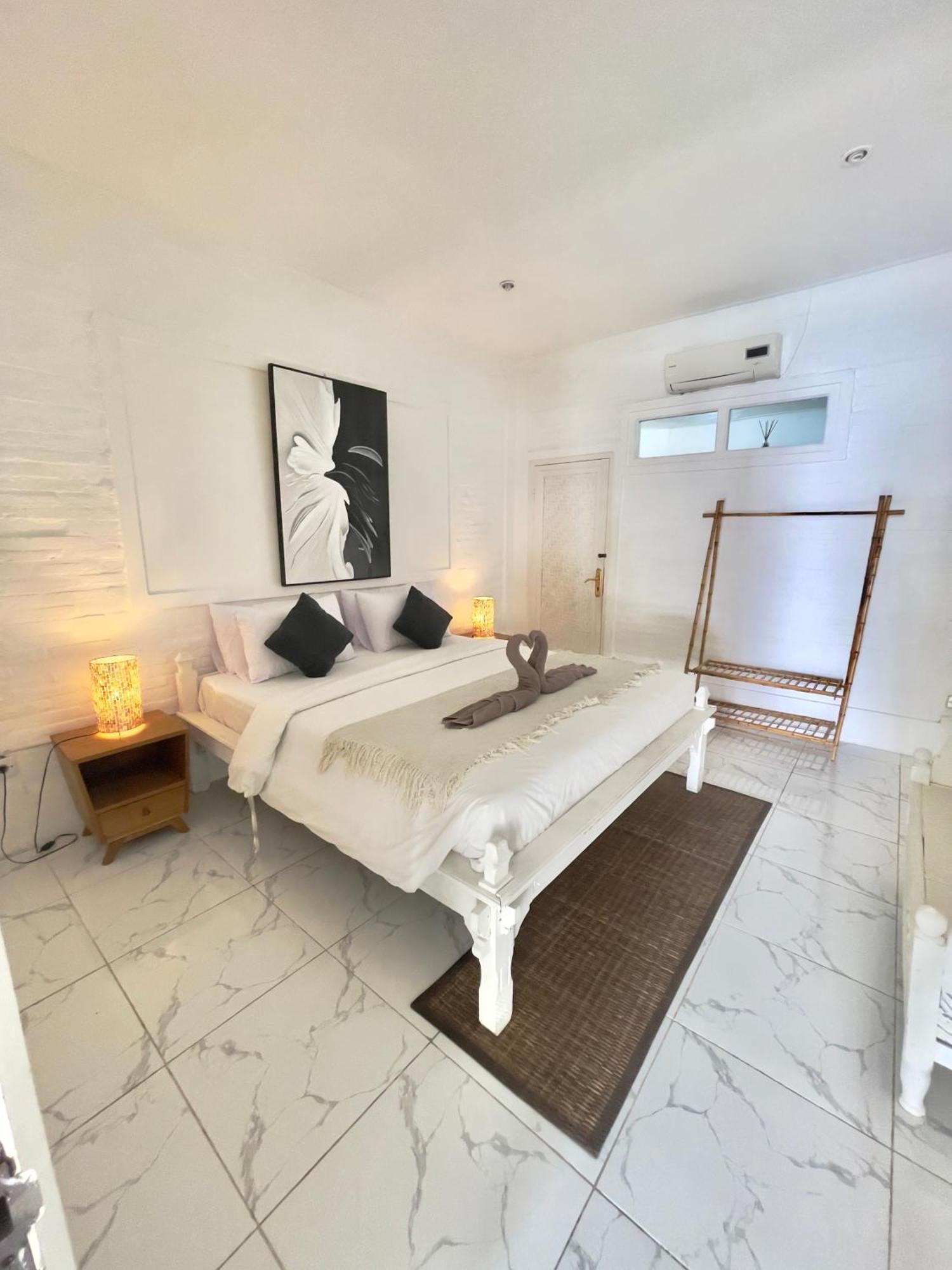 New Formentera Double Six * Seminyak (Bali)