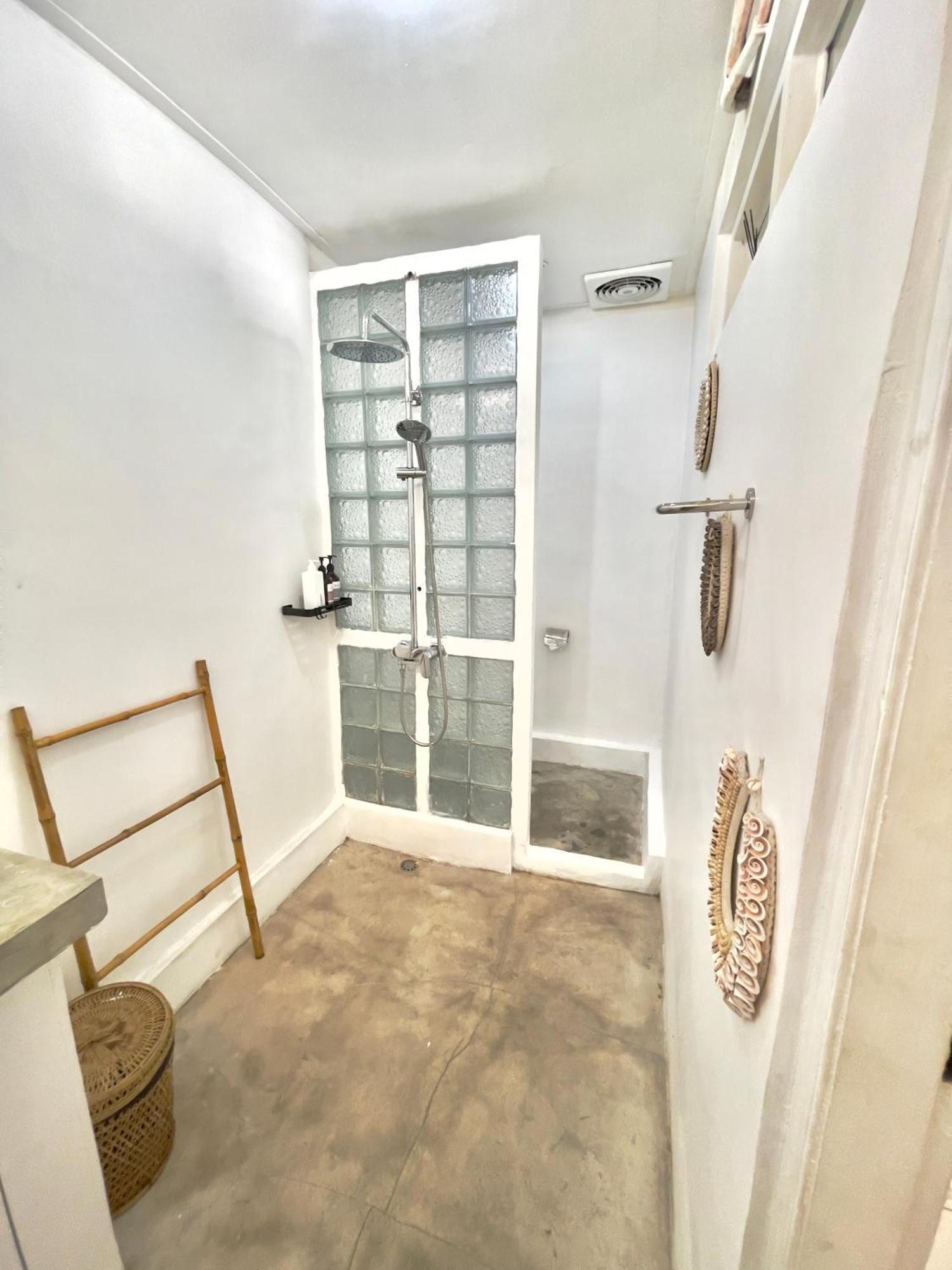 New Formentera Double Six Villa *