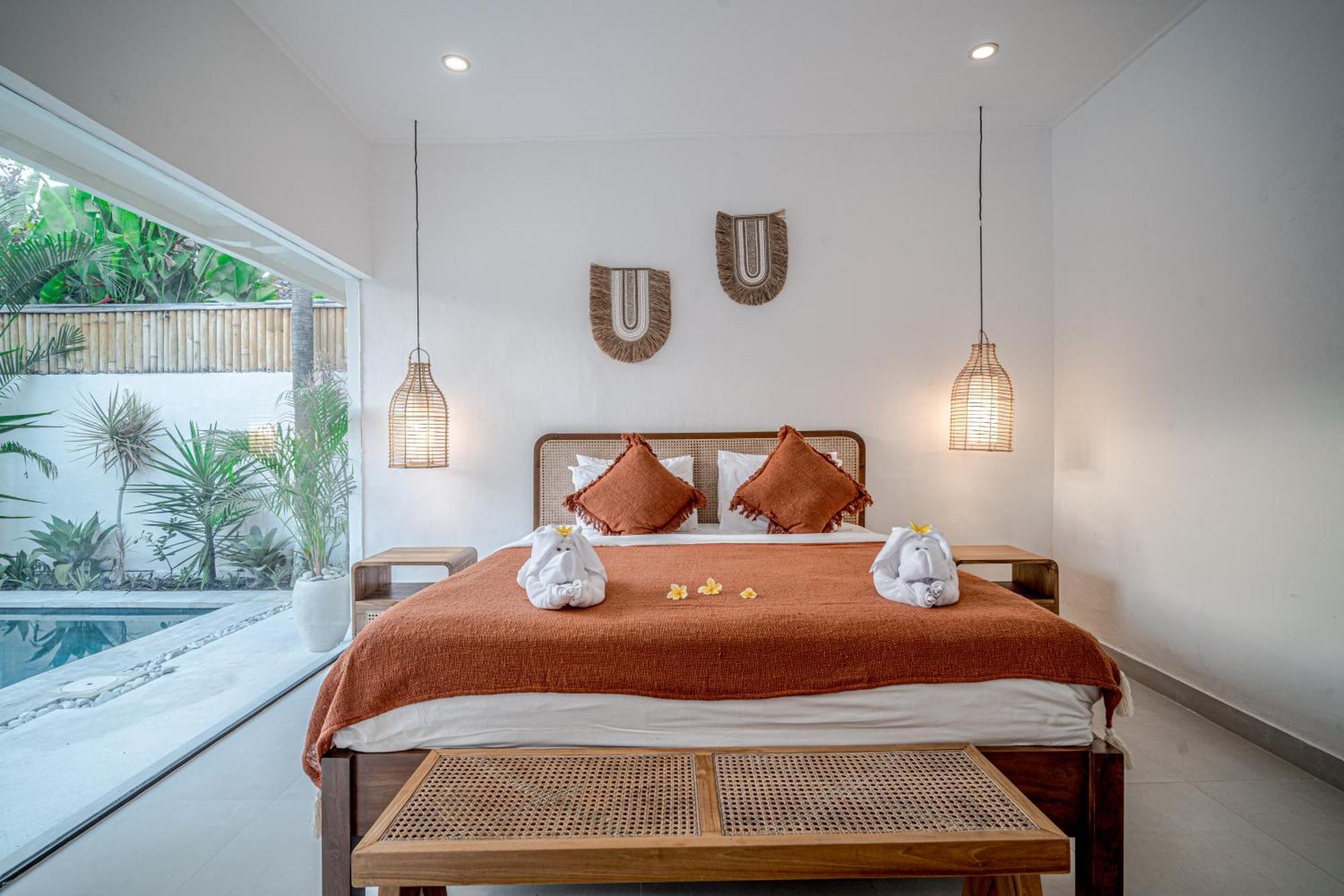 Lemone 5 By Bali Solutions Villa