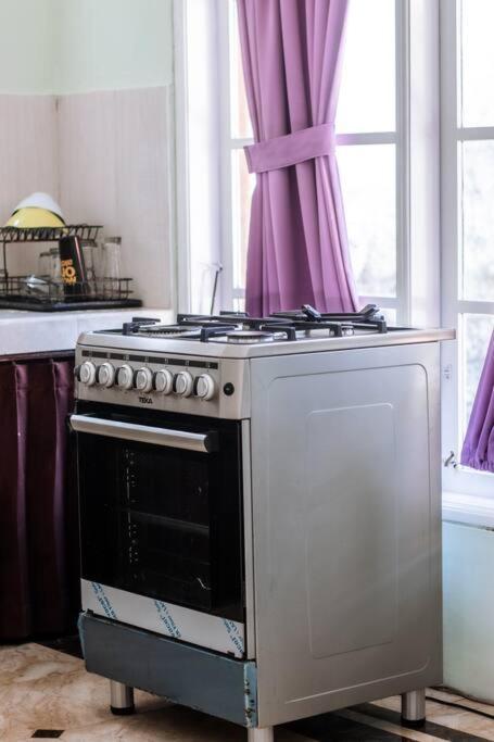 2 Bed With Pool, Big Garden,