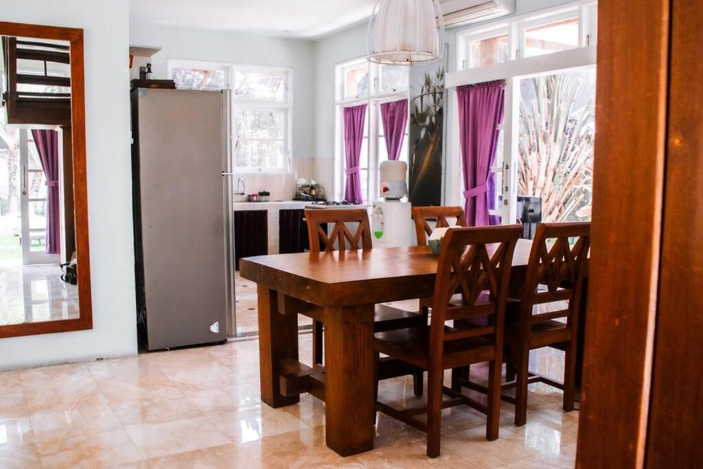 Villa 2 Bed With Pool, Big Garden, *