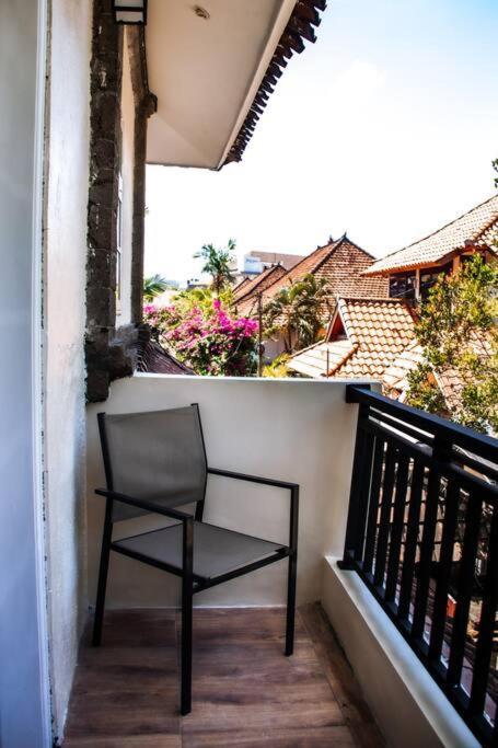 Villa 2 Bed With Pool, Big Garden, *
