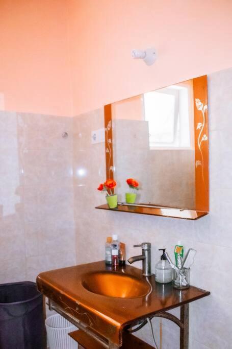 2 Bed With Pool, Big Garden, *