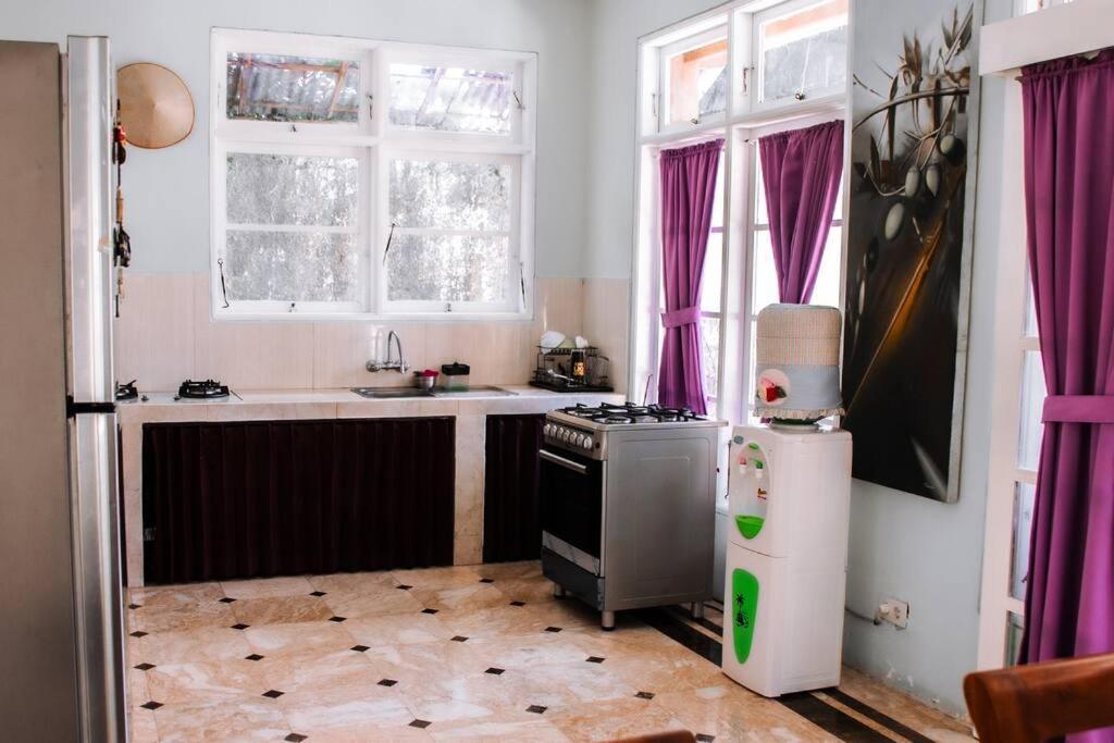 2 Bed With Pool, Big Garden, *