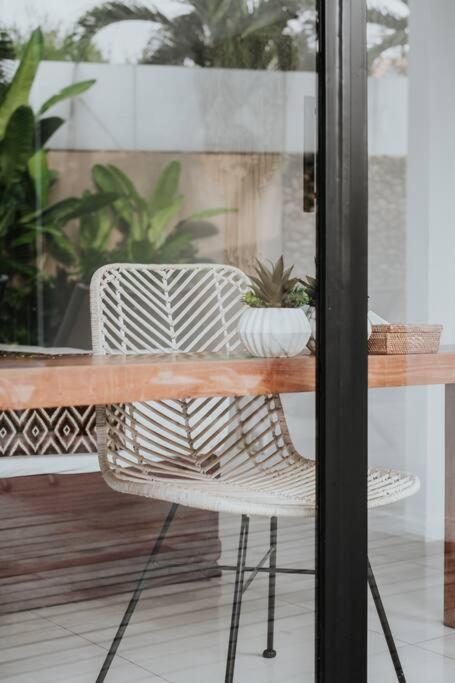 Yang Tao 5, Boutique 3-bdr Heart Of * Seminyak (Bali)