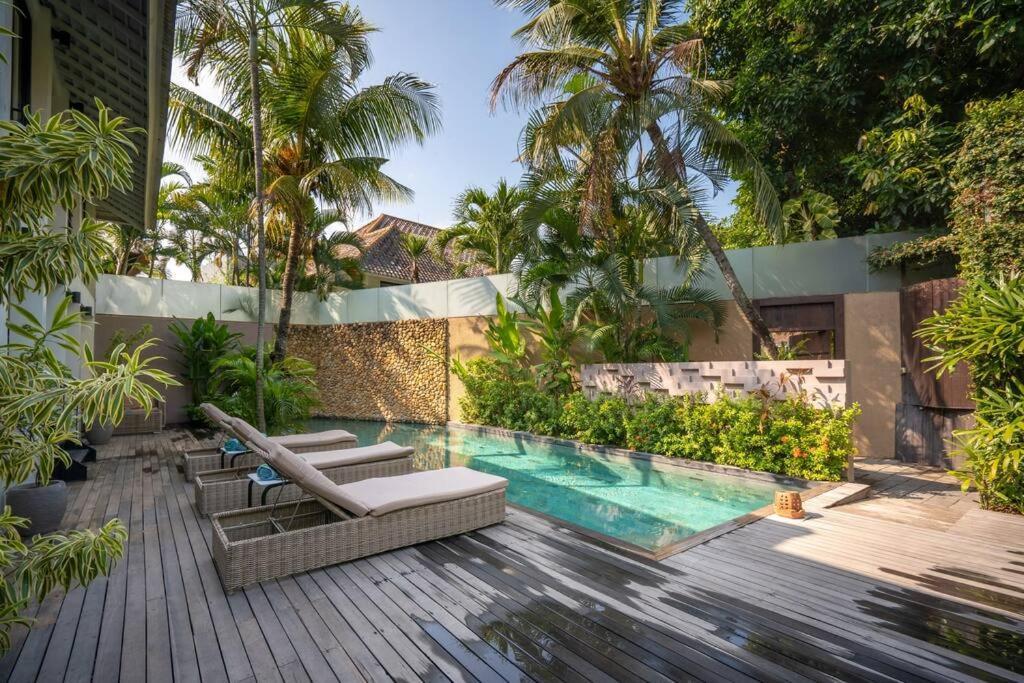 Yang Tao 5, Boutique 3-bdr Heart Of Villa *