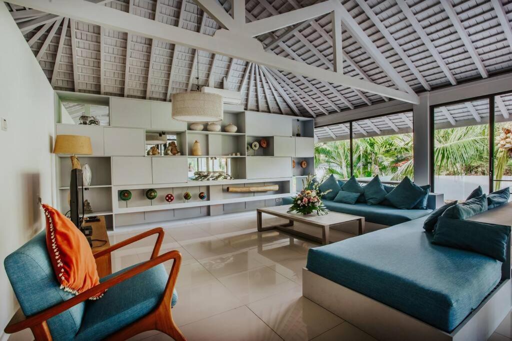 Yang Tao 5, Boutique 3-bdr Heart Of Villa *