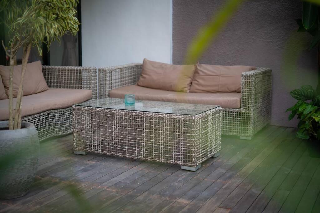 Yang Tao 5, Boutique 3-bdr Heart Of Seminyak (Bali)