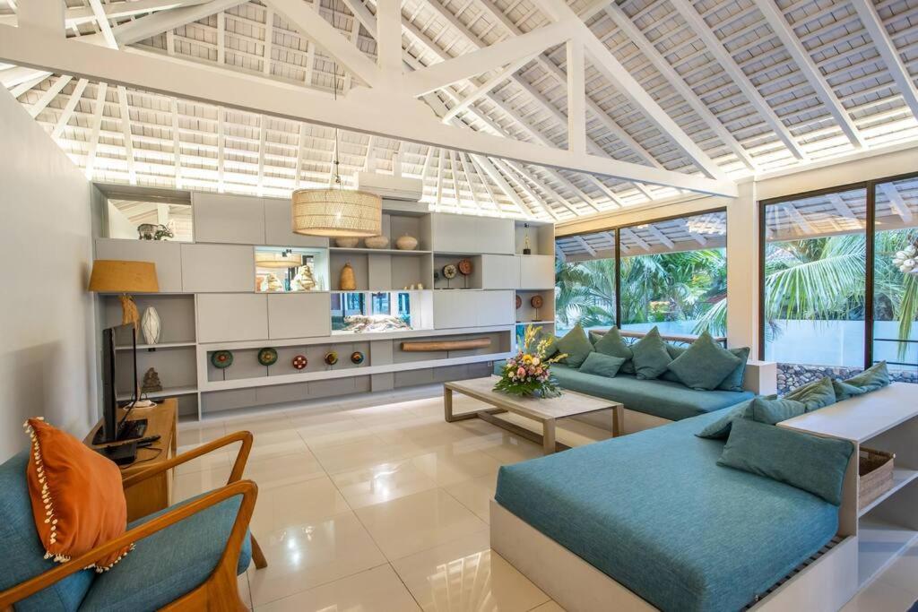 Yang Tao 5, Boutique 3-bdr Heart Of Villa Seminyak (Bali)