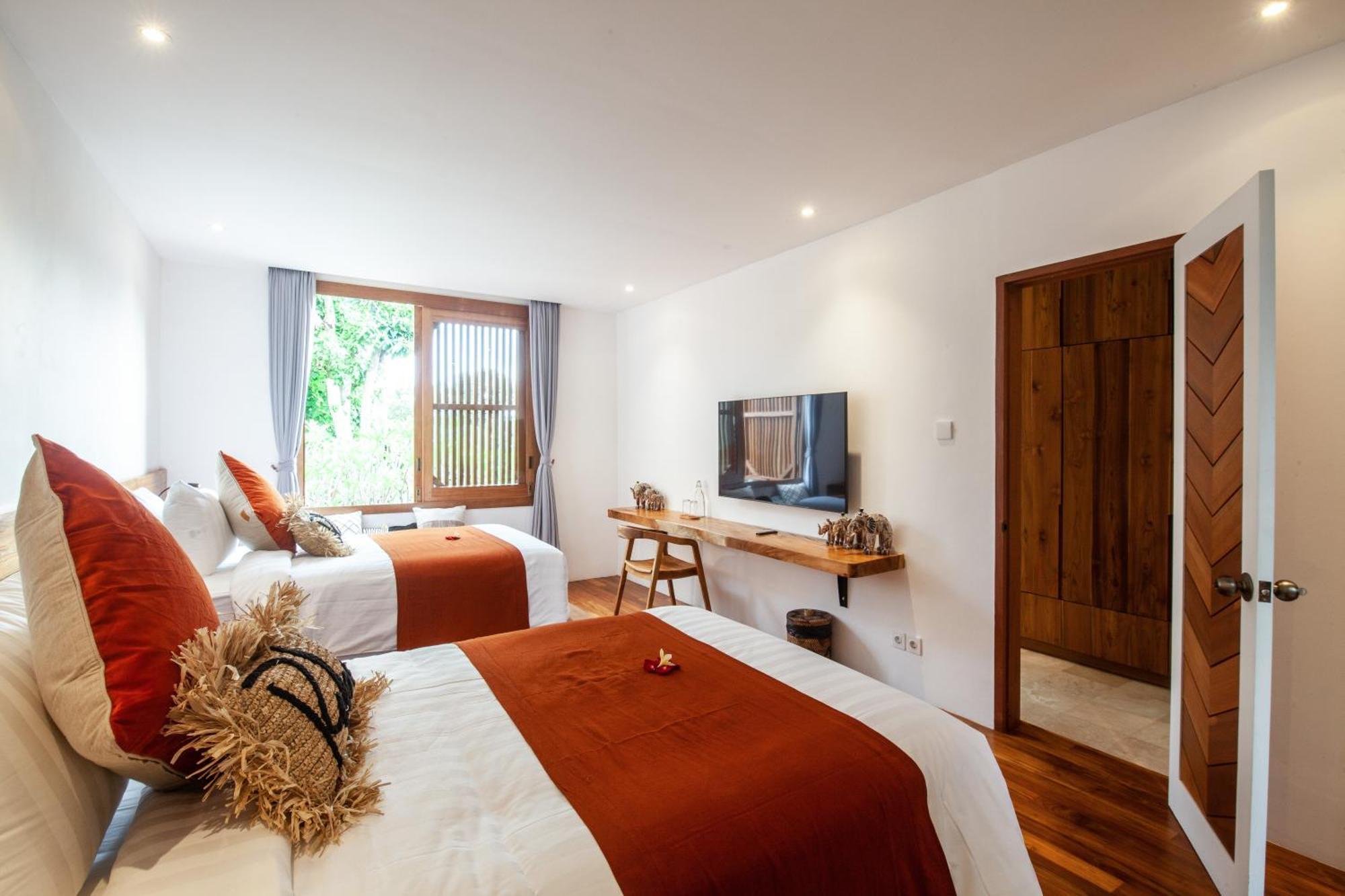 Paya Paya Luxury Near Beach-potato Head Villa