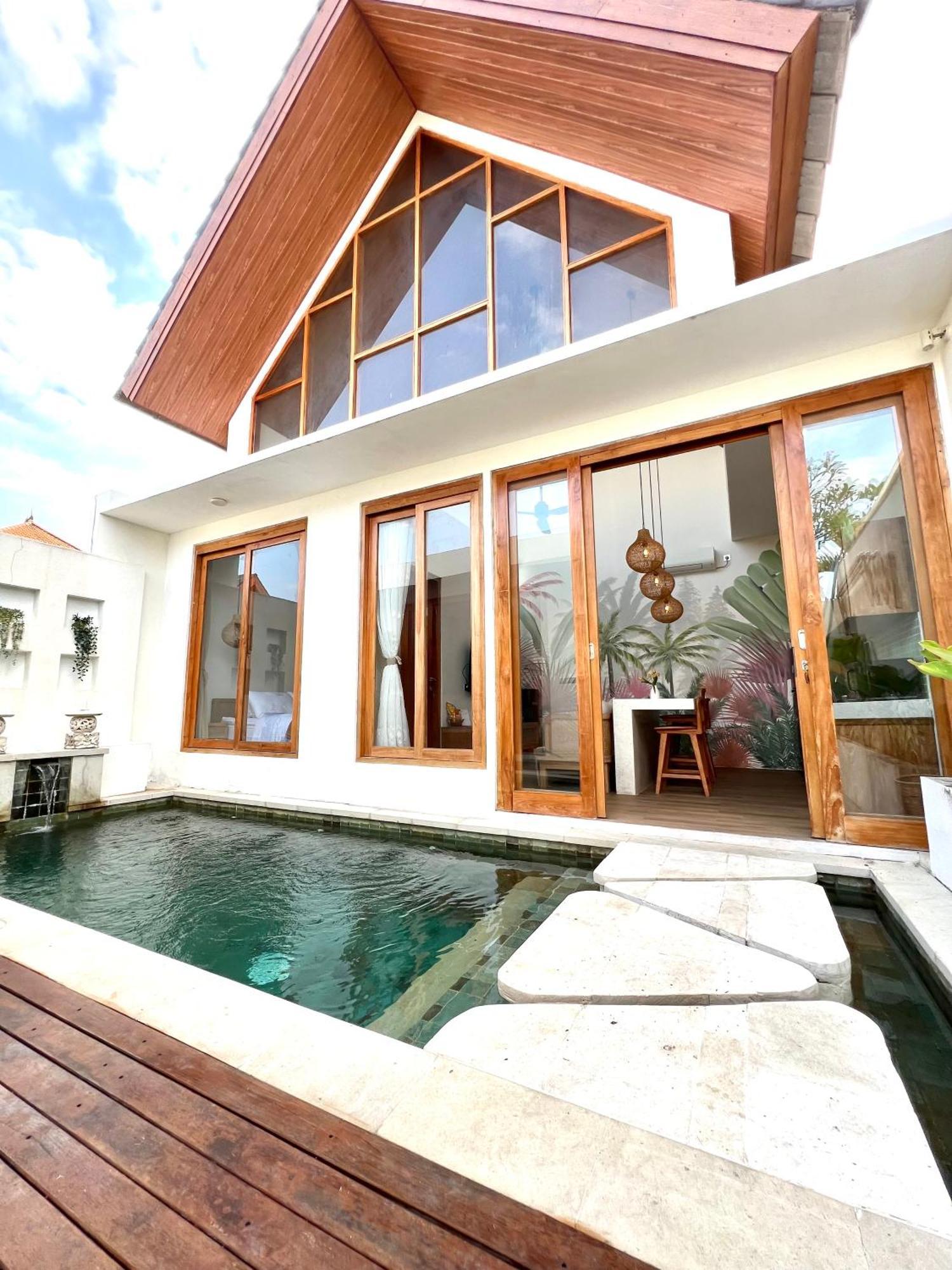 Biệt thự Vis Seminyak (Bali)