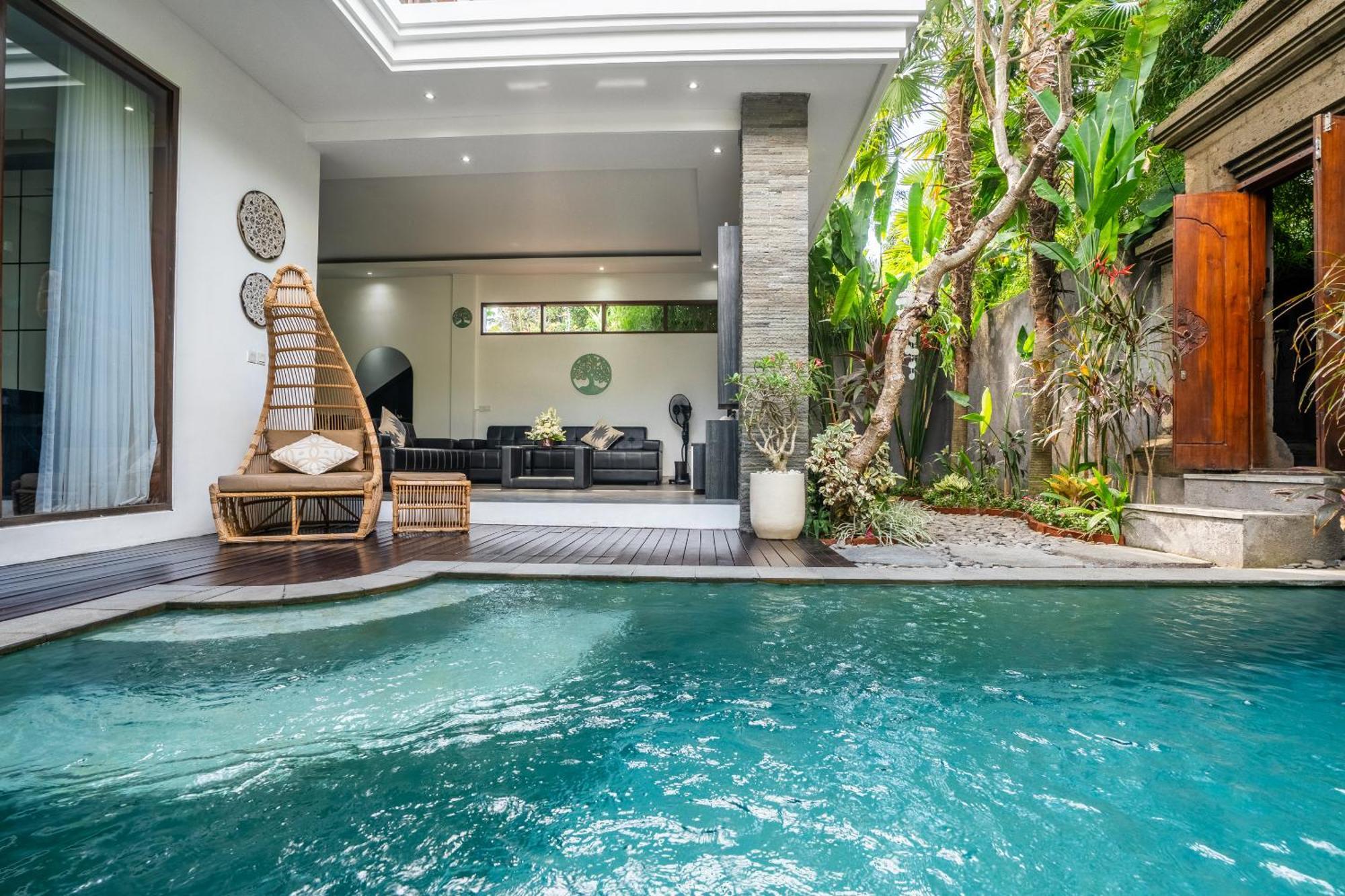Liamax By Jb Villa Seminyak (Bali)
