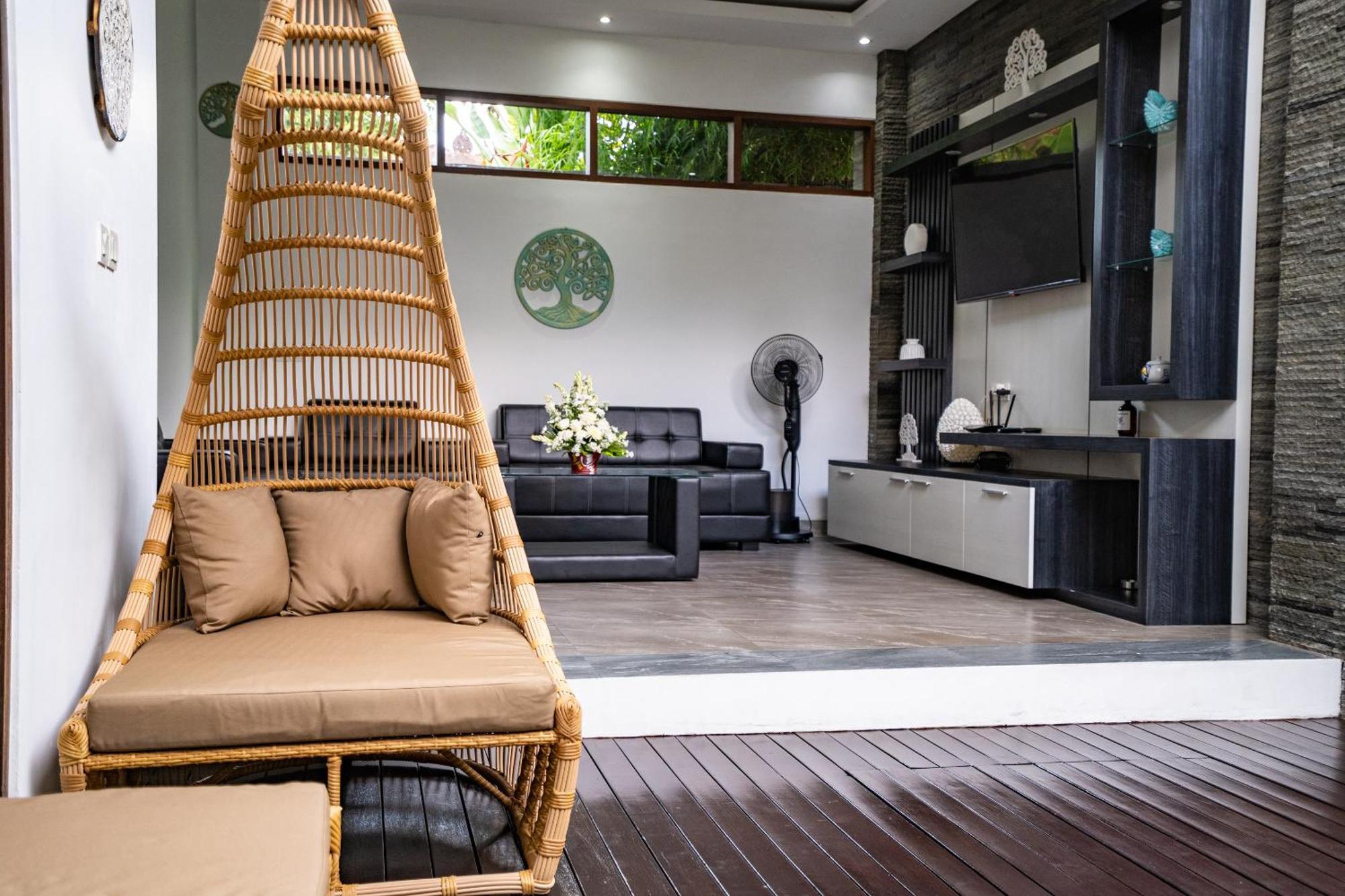 Liamax By Jb Villa Seminyak (Bali)