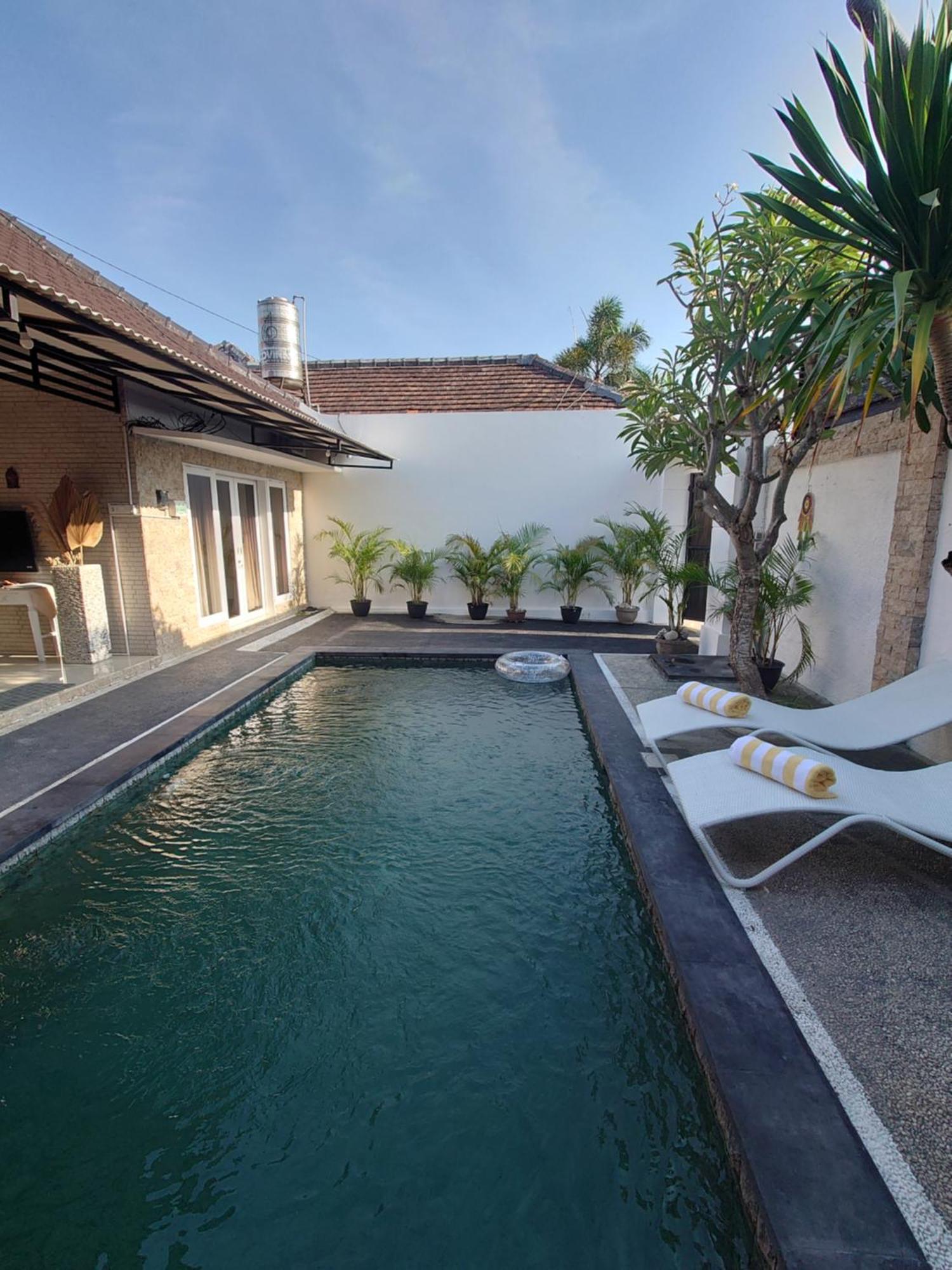 In Bali - Seminyak (Bali)
